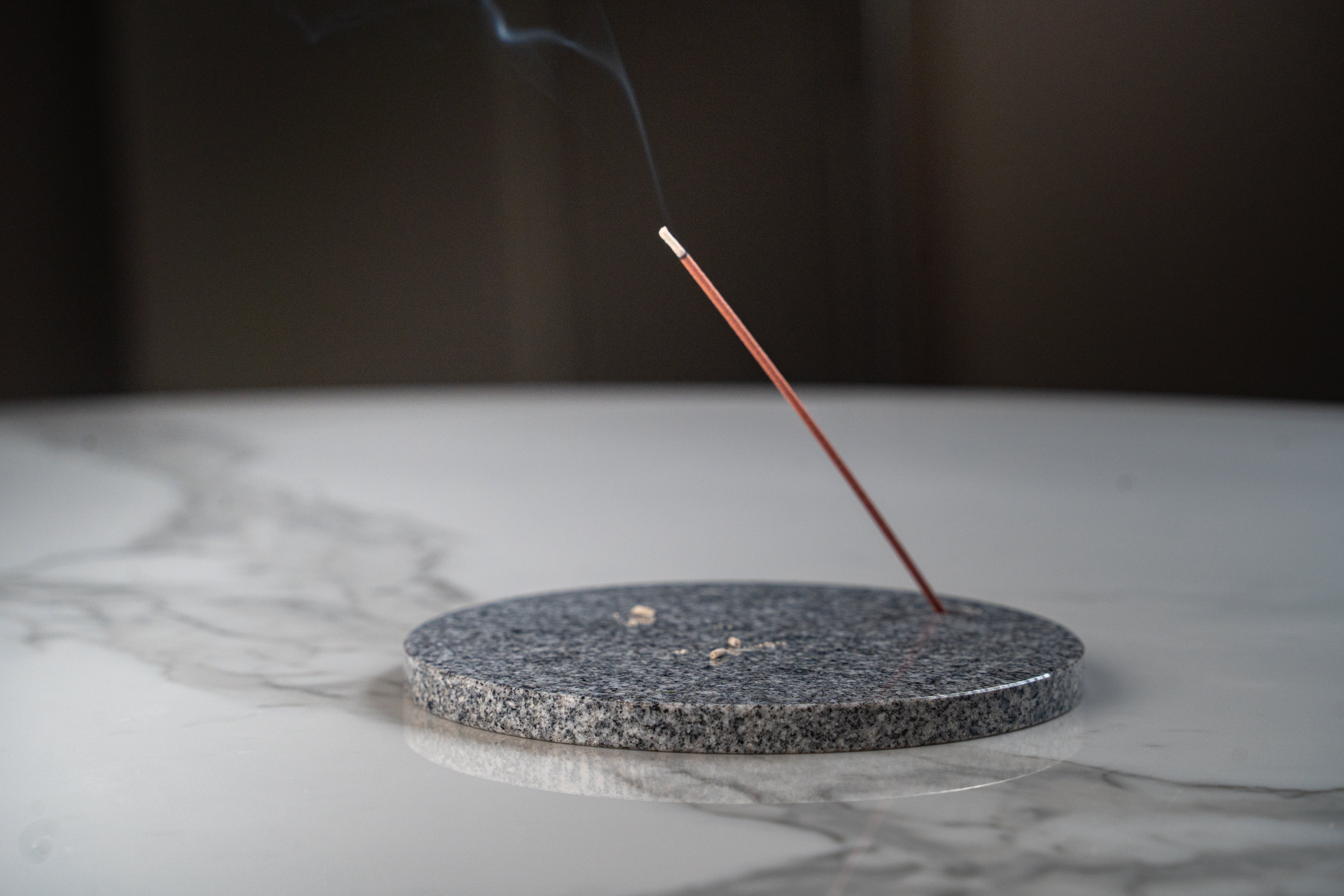 AJi Incense Holder – MIKAGELUX